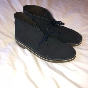 CLARKS CHUKKA BOOTS
